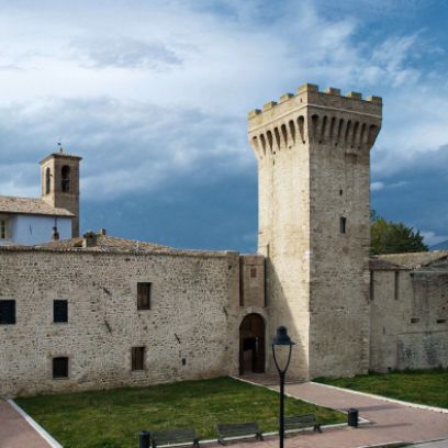 02 Torre-della-botonta perugia - dimore d'epoca promozione chimento oreficeria meneghetti gioielleria venezia 2019